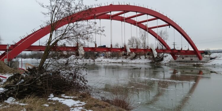 România pune NATO pe pauză: un exercițiu militar de amploare, amânat pentru că nu suntem în stare să reparăm două podețe și un pod
