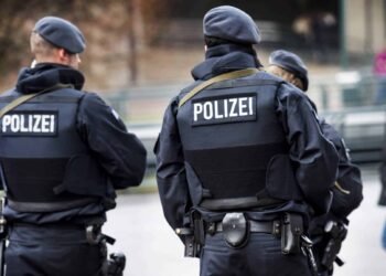 Un român a încercat să-și scoată ilegal fiica din Germania