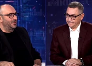 Marius Tucă: Ești absolut penibil, Victore!