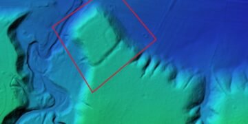 Descoperire uluitoare în pădure: o fortificație de acum 5.000 de ani, identificată cu ajutorul tehnologiei LiDAR