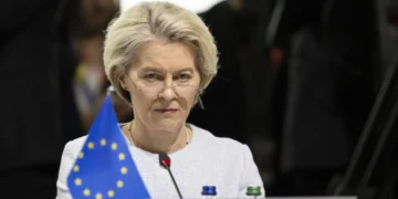 Ursula von der Leyen avertizează X, Meta și TikTok