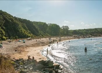 O mare agenție de turism anunță închiderea