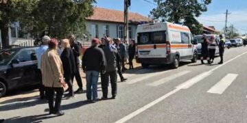 Un oltean a murit în secția de votare