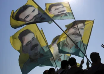 PKK anunță că depune armele și se dizolvă