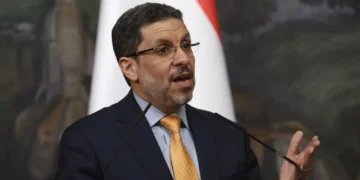 Prim-ministrul guvernului recunoscut internațional al Yemenului demisionează