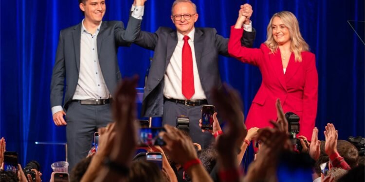 Victorie istorică a premierului australian Anthony Albanese, înfrângere devastatoare pentru coaliția liberal-națională