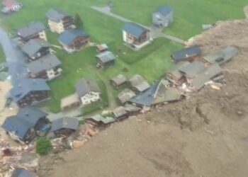 Un sat din Europa a dispărut după prăbușirea unui ghețar