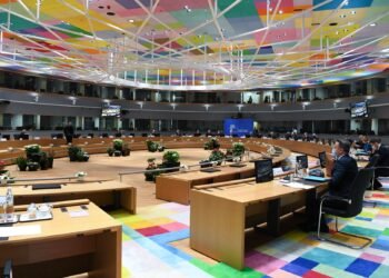 Ungaria riscă suspendarea dreptului de vot în Consiliul European