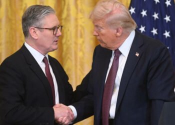 SUA elimină tarifele pentru oțel și aluminiu din Marea Britanie și reduce tariful auto la 10%