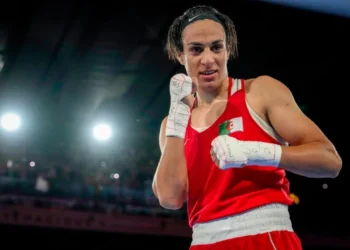 Pugilista Imane Khelif, obligată să demonstreze că e femeie
