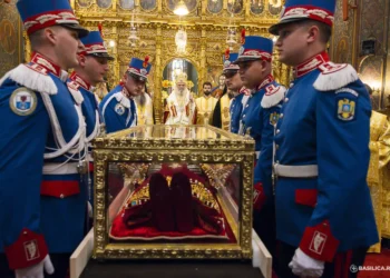 Moaștele Sfintei Împărătese Elena, la Mănăstirea Pantocrator