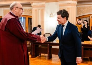 Nicușor Dan: Este nevoie să reflectăm la legea Curții Constituționale