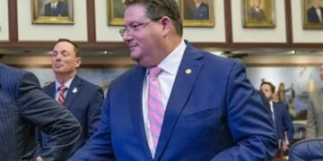 Declarație incendiară a unui congresman american: Randy Fine cere bombardarea Gazei cu arme nucleare