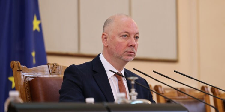 Bulgaria renunță la fondurile de coeziune ale UE și își orientează viitorul spre investiții private pentru reconstrucția infrastructurii critice