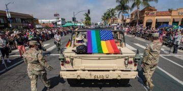 Secretarul Apărării al SUA, Pete Hegseth, renunță la politicile „Woke” în Armată