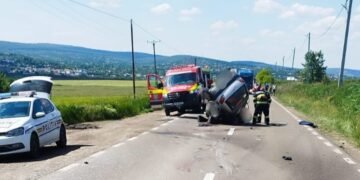 Mamă și fiu, decedați în accident. Femeia a fost găsită după câteva ore!