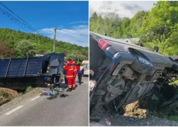 Șase copii și un adult, în mașina răsturnată