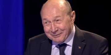 Băsescu îl învață pe ND să crească TVA la medicamente, alimente și locuințe