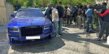 Gigi Becali și-a tamponat Rolls-Royce-ul de 500.000 de Euro