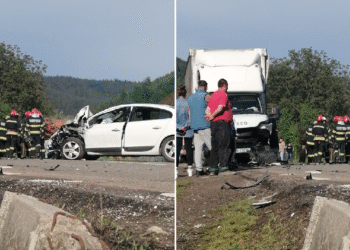 Impact frontal după ce o mașină a intrat pe contrasens