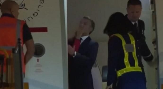 Emmanuel Macron, lovit de soție. Palatul Élysée a negat inițial!
