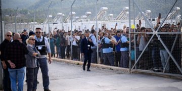 Grecia refuză deportările din Germania: „Nu acceptăm returnări fără solidaritate europeană”