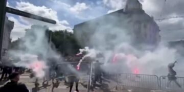 Bruxelles, sub asediu. Primarul Philippe Close acuză extremiștii din Bruges