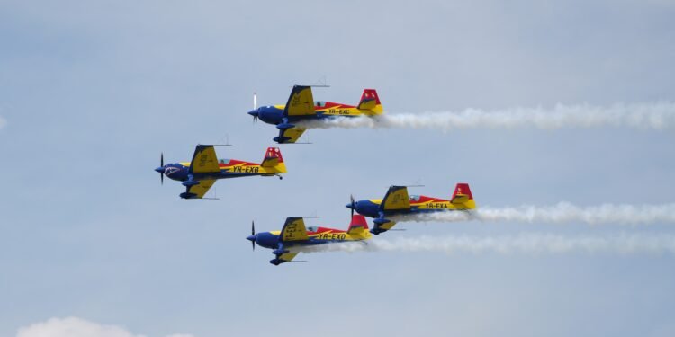 F-16, Spartan C27, AN 30 și alte avioane pe cerul Craiovei