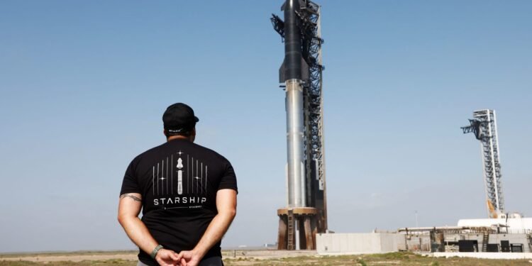 Eșec spectaculos pentru Starship: SpaceX pierde contactul cu racheta în timpul reintrării în atmosferă