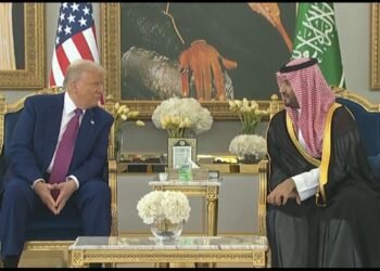 Donald Trump, primit cu mare fast în Arabia Saudită