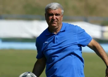 Fostul fundaş al Universităţii Craiova se luptă pentru viață