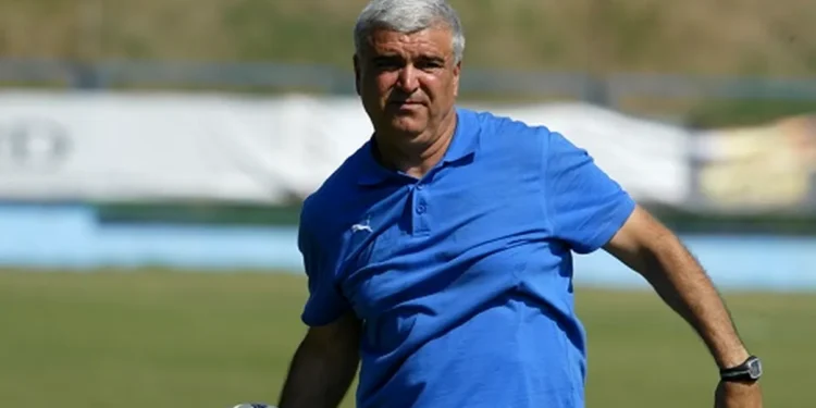 Fostul fundaş al Universităţii Craiova se luptă pentru viață