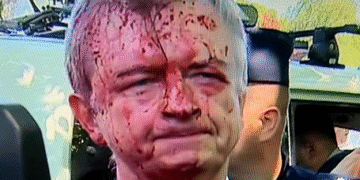 Ambasadorul Rusiei în Polonia, stropit cu vopsea roșie de Ziua Victoriei