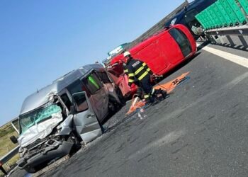 Autostrada A1: trafic blocat, intervenție cu elicopter SMURD
