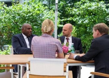 Diplomație sub tensiune la Geneva: Iranul refuză dialogul cu SUA până la oprirea atacurilor israeliene