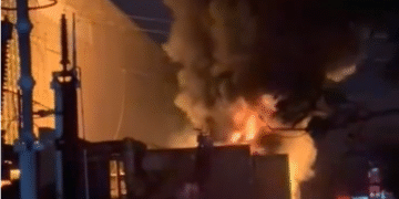 Incendiu în curtea termocentralei, la un transformator electric