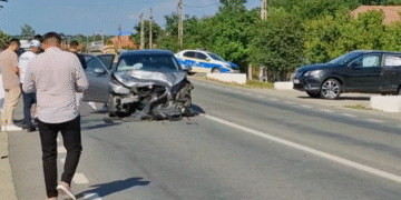 Drăguțești: Patru victime și două mașini avariate