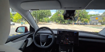 Primul robotaxi Tesla a fost livrat