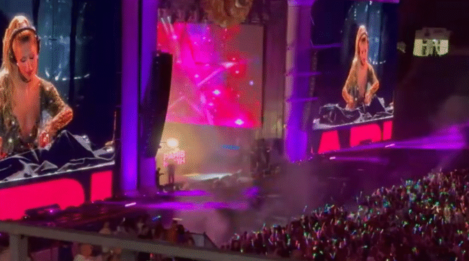 Paris Hilton, regina serii la Craiova IntenCity Festival