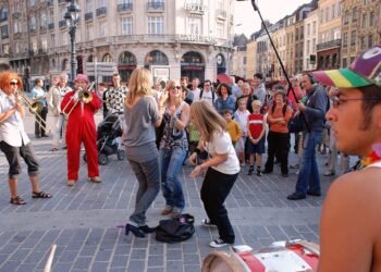 Atacuri cu seringa în Franța, la Fête de la Musique: 145 de victime și 12 suspecți arestați