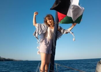 Greta Thunberg riscă arestarea dacă intră cu ajutoare în Gaza