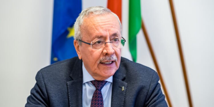 Ungaria contestă amenda UE de 1 milion de euro pe zi pentru refuzul de a primi migranți ilegali: „Mai bine plătim, decât să cedăm”