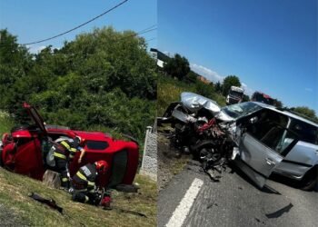 Mașini avariate, persoană încarcerată