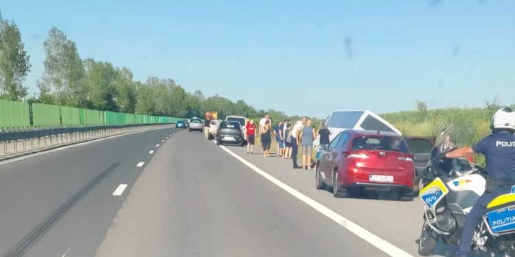 Autocar răsturnat, a fost activat Planul Roșu de Intervenție