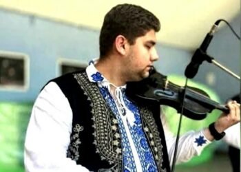 Un expert explică de ce a fost trăsnit în casă tânărul care cânta la vioara electrică