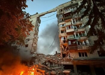 Trump nu s-a mai întâlnit cu Volodimir Zelenski