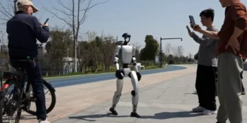 China, lider global în dezvoltarea roboților umanoizi