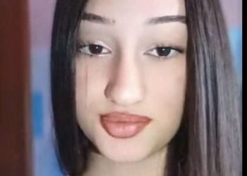 Alertă! O adolescentă de 15 ani a dispărut. Dacă o vedeți, sunați imediat la 112!