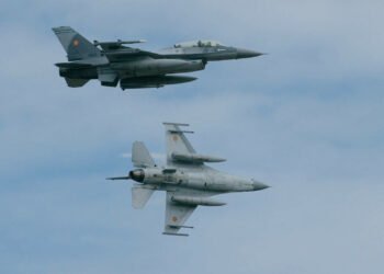 O să vedeți avioane F16 în zbor, în următoarele zile!