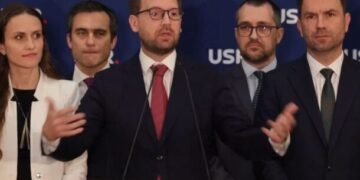 Sporul pe care noul guvern îl taie de la bugetari, pentru o economie de 6 miliarde